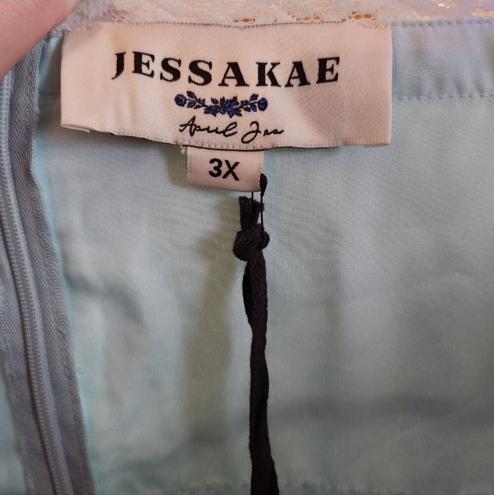 Jessakae Dores Dress - Picture 4 of 4